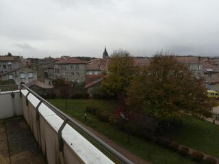  Appartement à louer 3 pièces 68 m²