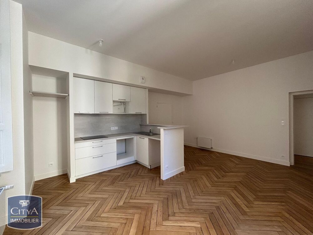 location Appartement - 3 pièce(s) - 69 m² Nantes (44000)