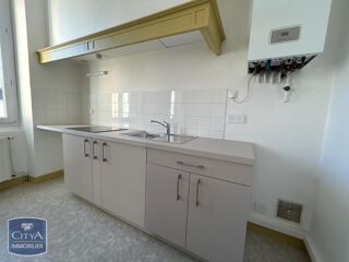  Appartement à louer 3 pièces 51 m²