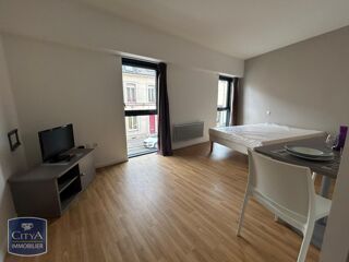  Appartement à louer 1 pièce 32 m²
