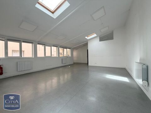 &Agrave; LOUER : Local commercial situ&eacute; &agrave; VALENTON, dans le ... 1320 94460 Valenton