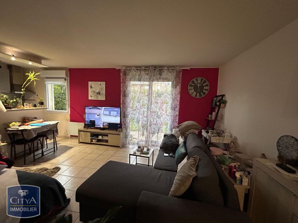 À LOUER : Appartement T2 situé dans la charmante commune....