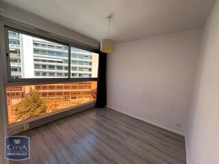  Appartement à louer 1 pièce 31 m²