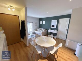  Appartement à louer 2 pièces 35 m²
