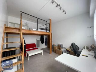  Appartement à louer 1 pièce 28 m²