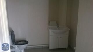  Appartement à louer 3 pièces 52 m²