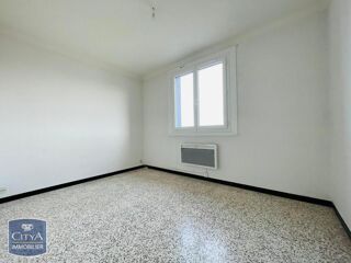  Appartement à louer 3 pièces 57 m²