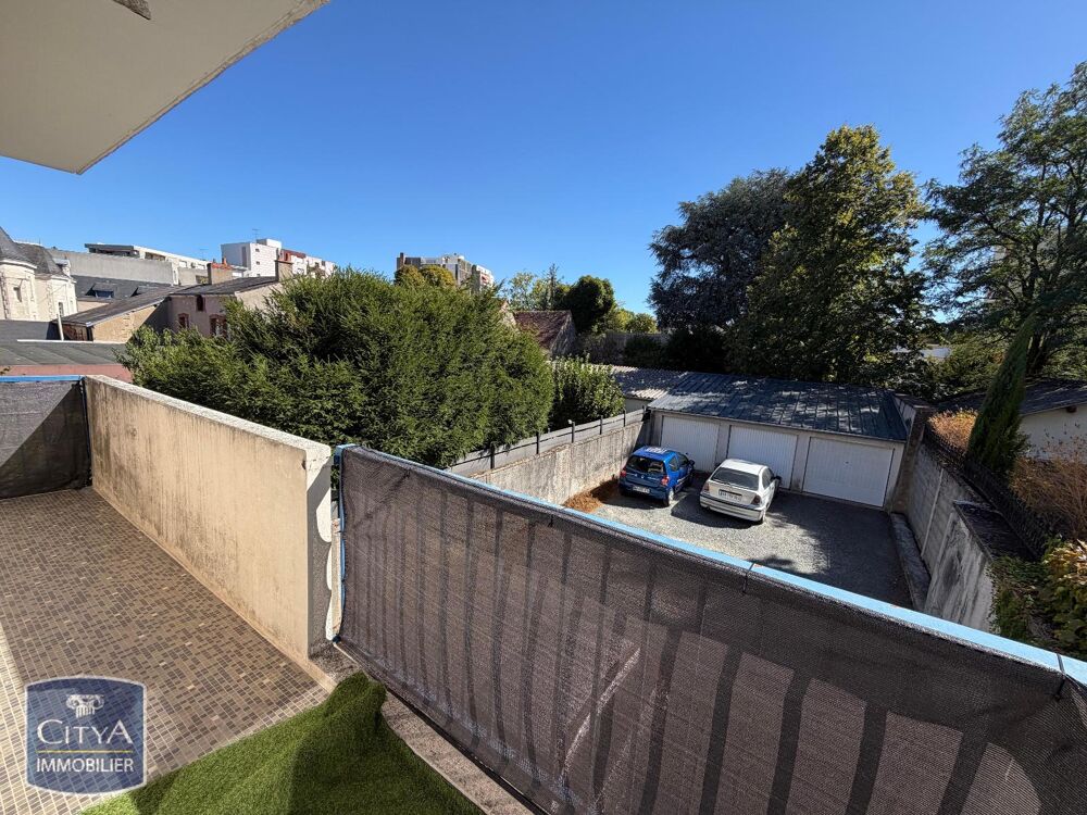 À LOUER : Appartement T3 à Châteauroux, situé dans un qu....