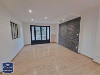  Appartement à louer 4 pièces 96 m²