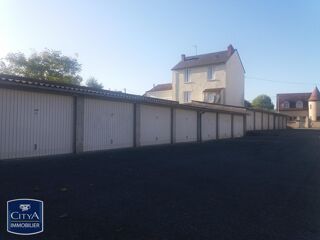  Parking / Garage à louer 
