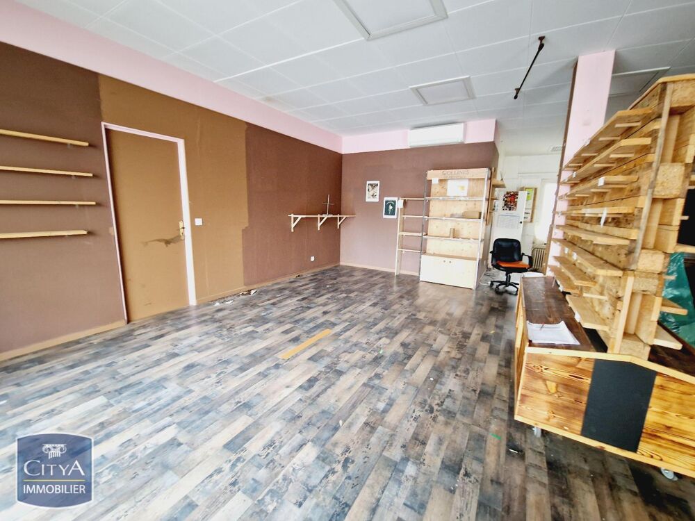   Location / Local Commercial - 97 m² 