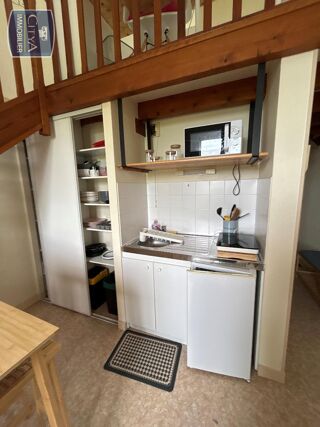  Appartement � louer 1 pi�ce 27 m� Poitiers