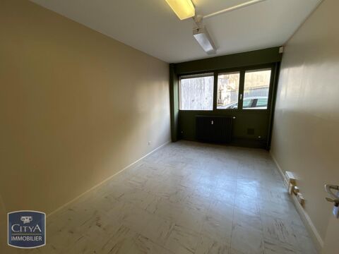   Location / Local Commercial - 32 m² 