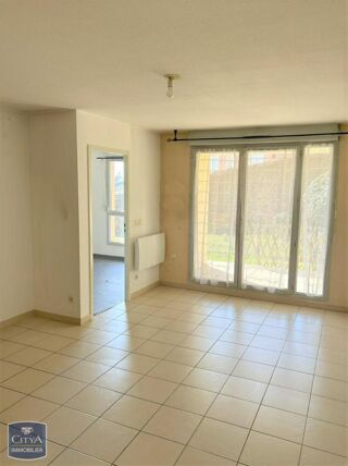  Appartement à louer 2 pièces 45 m²