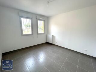  Appartement à louer 3 pièces 60 m²