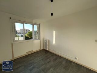  Appartement à louer 2 pièces 46 m²