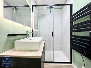  Appartement à louer 3 pièces 63 m²