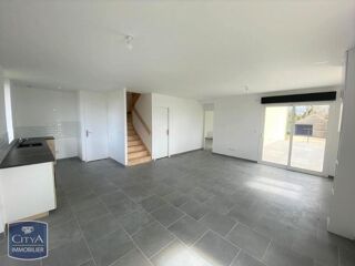  Maison à louer 5 pièces 103 m²