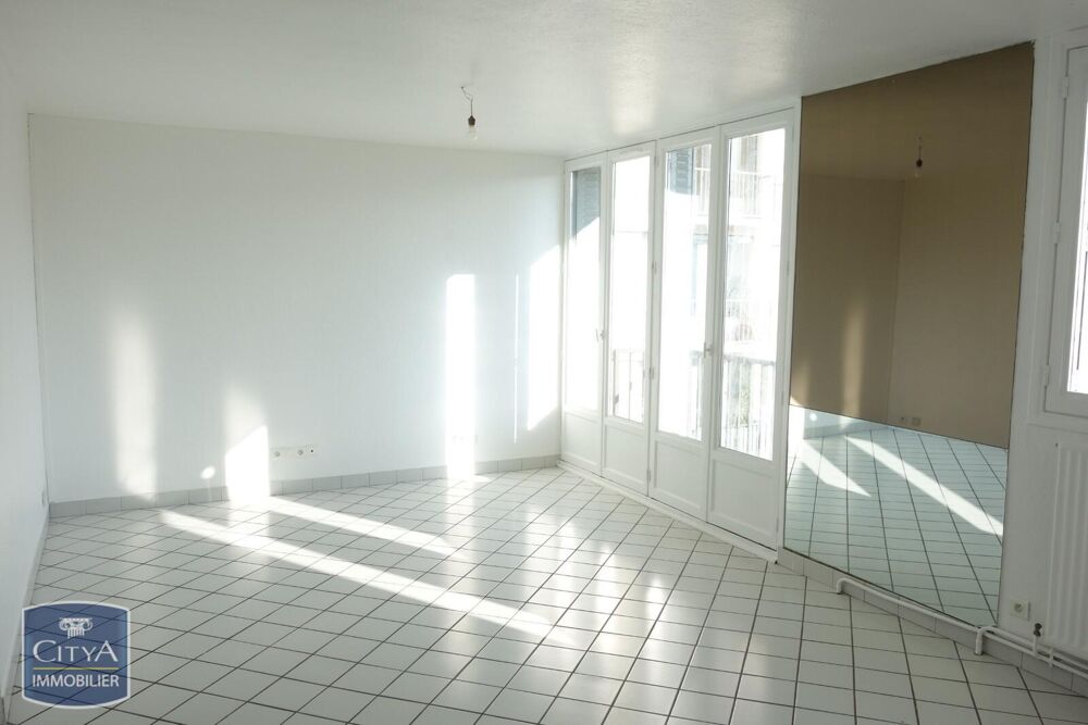 À LOUER : Appartement T3 situé à Échirolles, dans le dép....