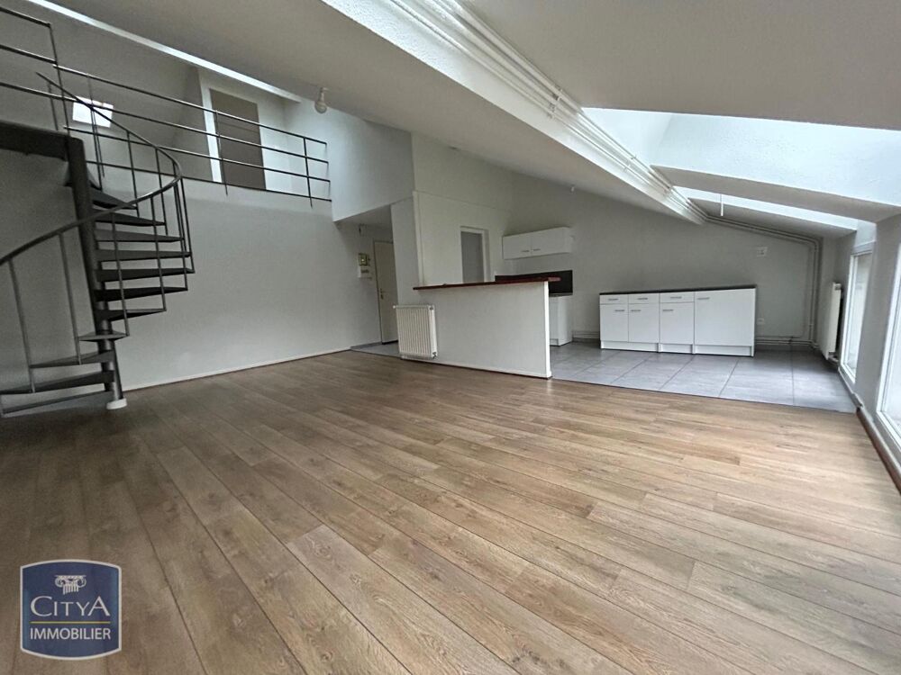 location Appartement - 4 pièce(s) - 98 m² Belval (08090)