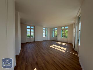  Appartement à louer 4 pièces 88 m²