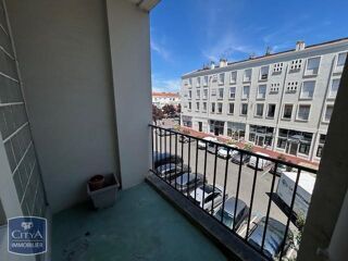  Appartement à louer 3 pièces 63 m²