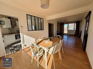  Appartement à louer 3 pièces 74 m²
