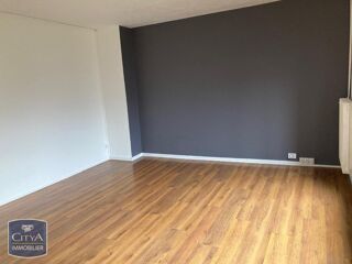  Appartement à louer 4 pièces 90 m²