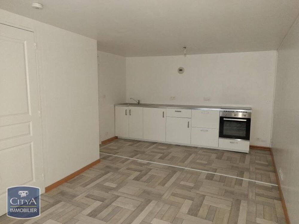 location Appartement - 2 pièce(s) - 33 m² Saint-Just-Malmont (43240)