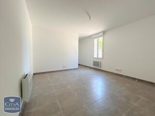  Appartement à louer 2 pièces 33 m²