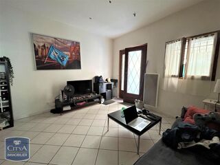  Appartement à louer 2 pièces 33 m²
