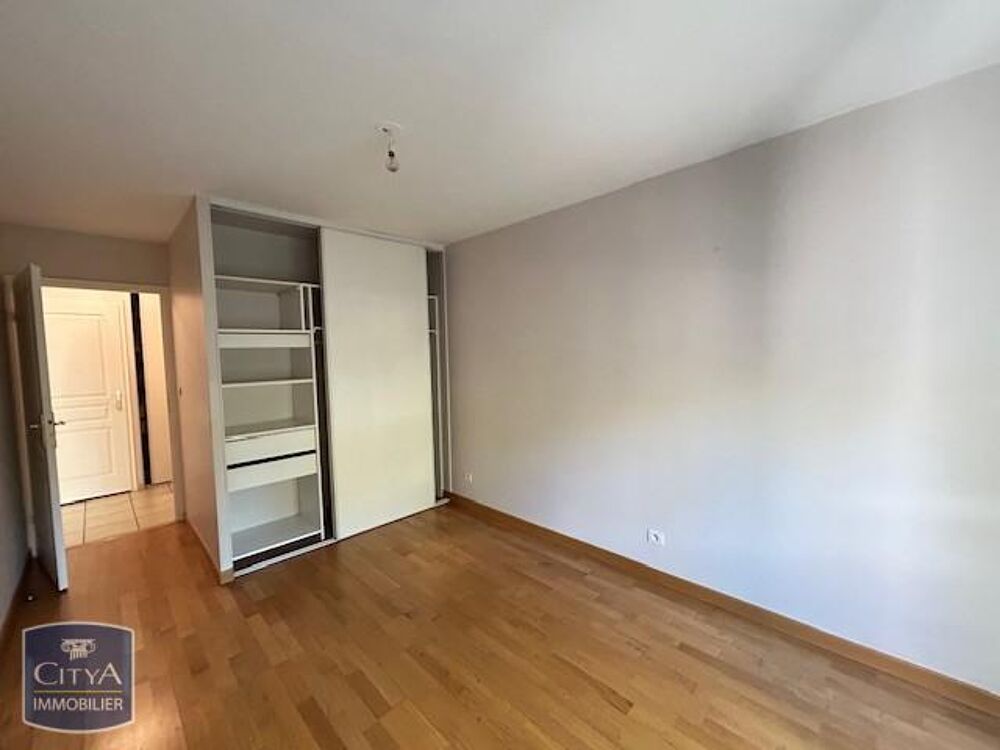 A LOUER // T3 AVEC BALCON // 69005 LYON Votre cabinet Ci....