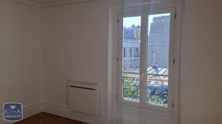  Appartement à louer 4 pièces 79 m²