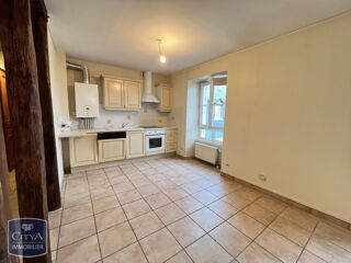  Appartement à louer 4 pièces 98 m²
