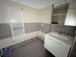  Appartement à louer 2 pièces 36 m²