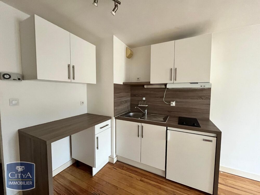 À LOUER : Appartement T2 situé dans le centre-ville de L....