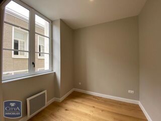 location Appartement - 4 pièce(s) - 81 m² Poitiers (86000)