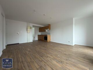  Appartement à louer 3 pièces 57 m²