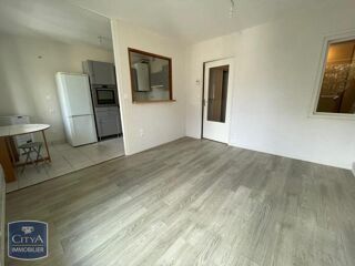  Appartement à louer 1 pièce 33 m²