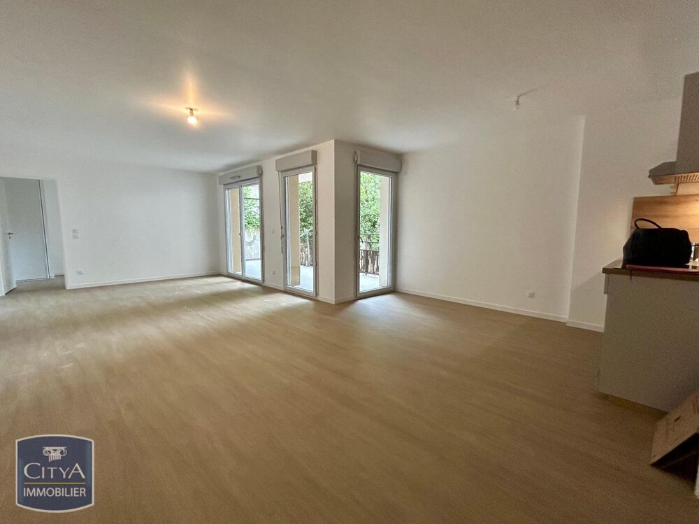 location Appartement - 3 pièce(s) Saint-Chamond (42400)