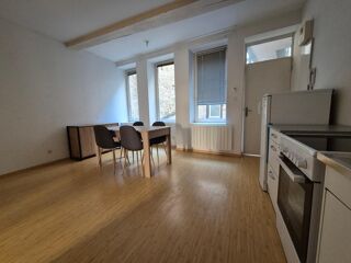 Appartement à louer 3 pièces 48 m²