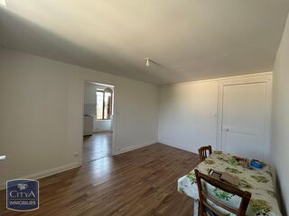  Appartement à louer 2 pièces 45 m²