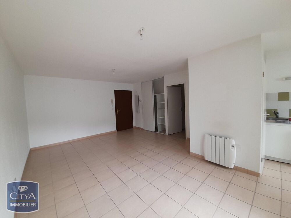 location Appartement - 2 pièce(s) - 51 m² Mende (48000)