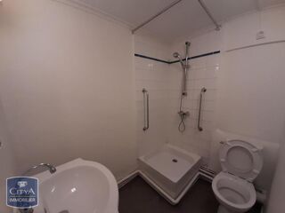  Appartement à louer 1 pièce 42 m²