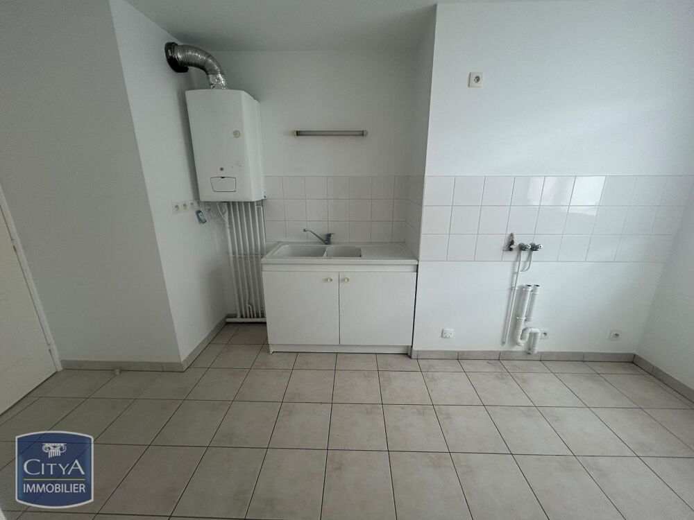 À LOUER : Bel appartement T2 récent de 48 m² situé à Lim....