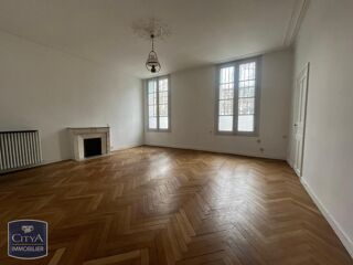  Appartement à louer 2 pièces 78 m²