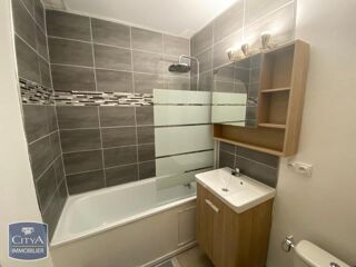  Appartement à louer 1 pièce 35 m²