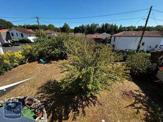  Appartement à louer 4 pièces 116 m²