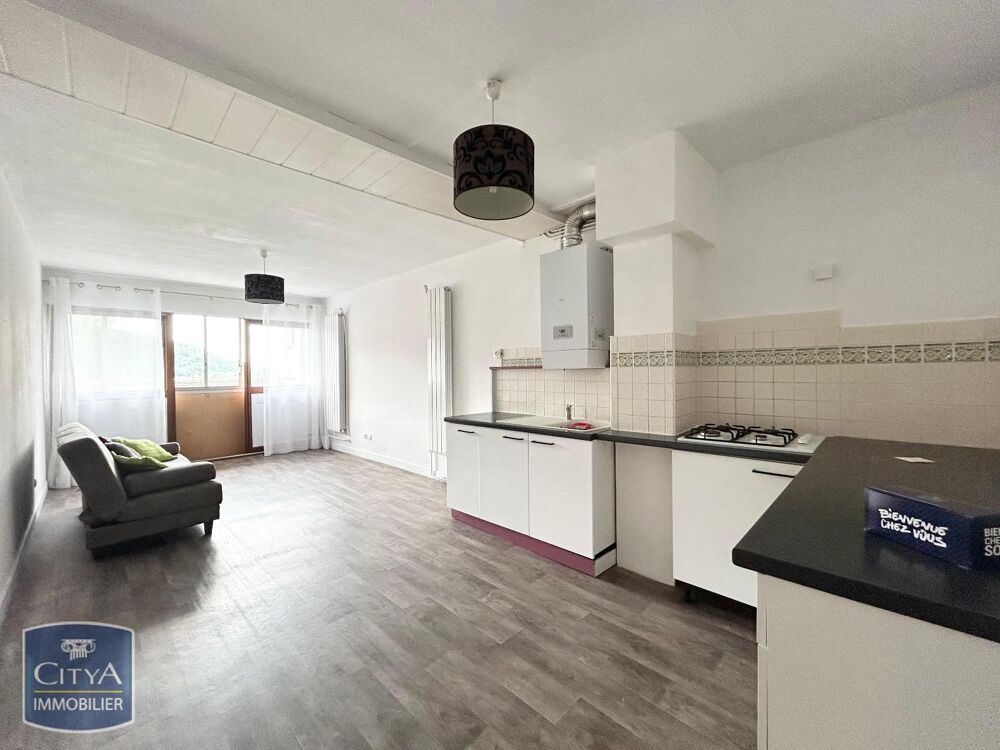 THIERS - APPARTEMENT T2 - RÉSIDENCE CALME ET SÉCURISÉE D....