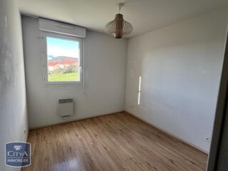 Appartement à louer 3 pièces 57 m²